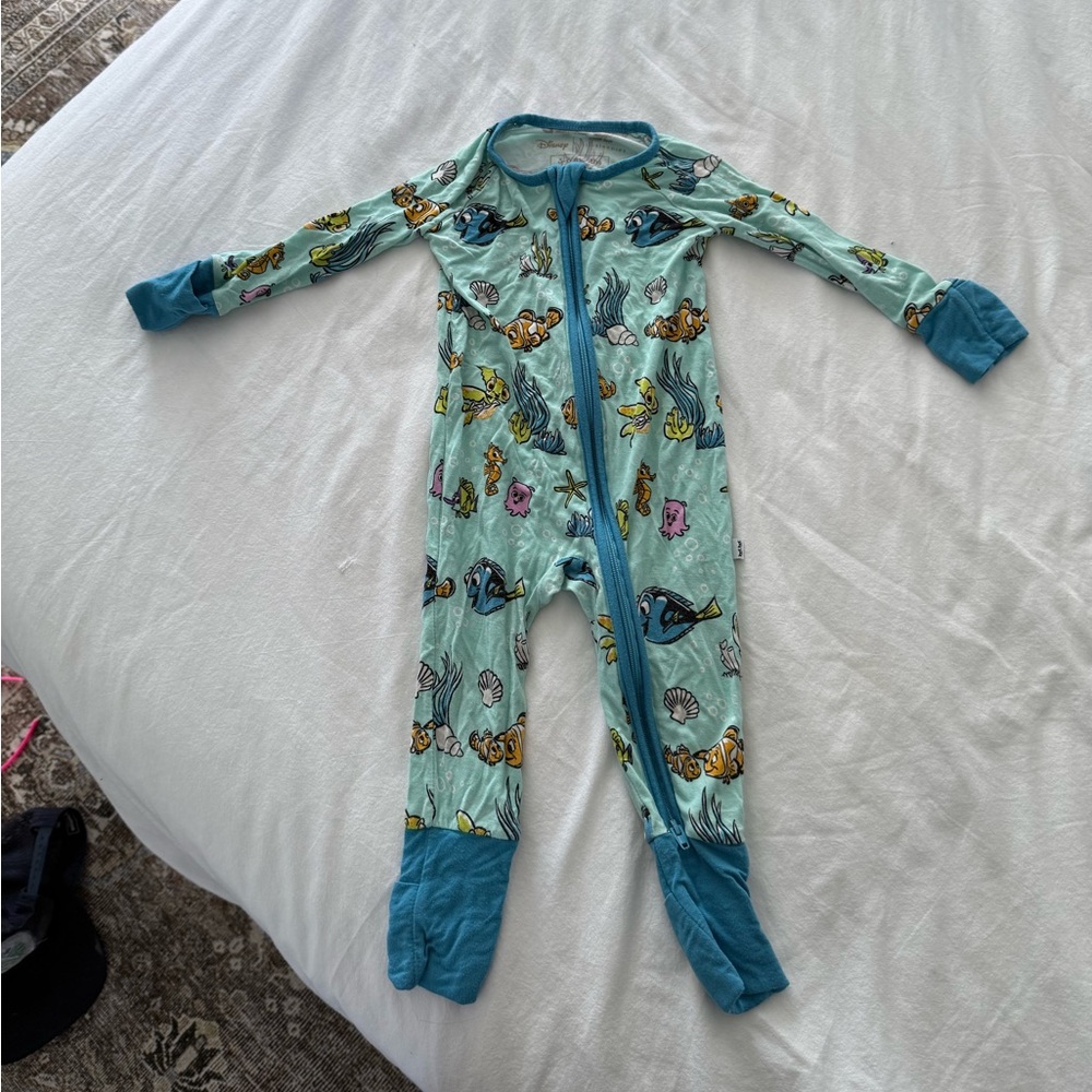 Little Sleepies Finding Nemo zippy like new